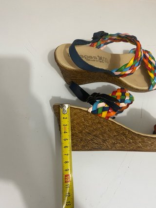 Sandalias de cuero, multicolor, solo 1 uso