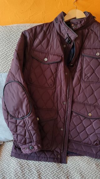 Chaqueta acolchada morada