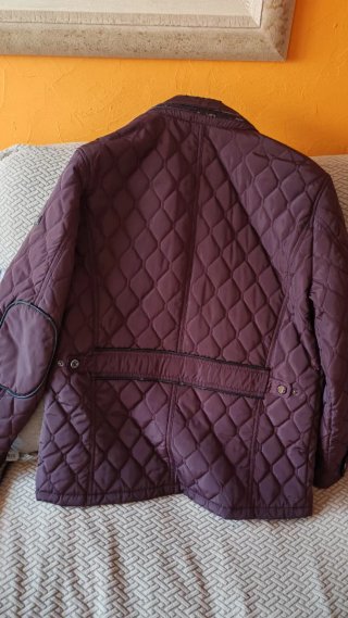 Chaqueta acolchada morada