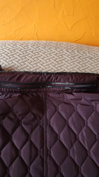 Chaqueta acolchada morada