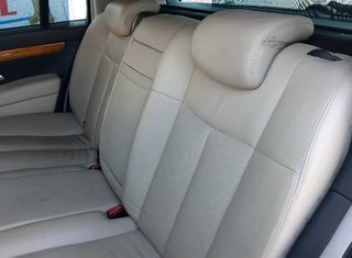 Caja relés fusibles renault 1147617 8200447440 vel