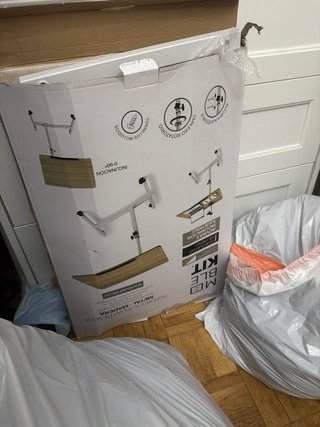 Mesa auxiliar MOBLEKIT regulable