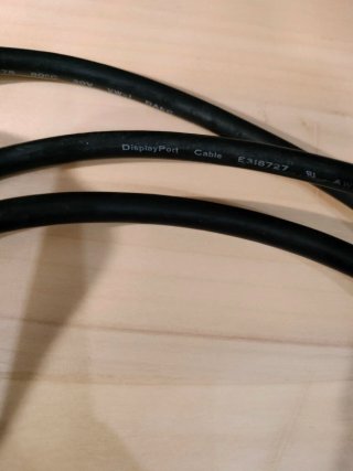 Cable HDMI a DisplayPort