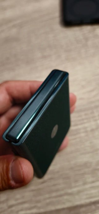 Motorola Razr Ultra 2025 Negro 16GB Ram