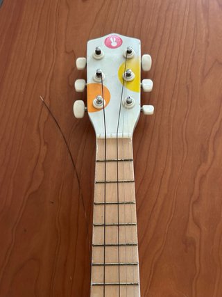 Guitarra Janod Infantil Lunares