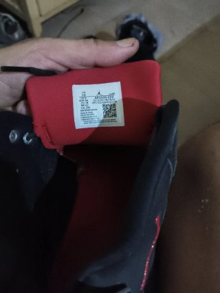 Zapatillas Nike Air Jordan Negras Rojas