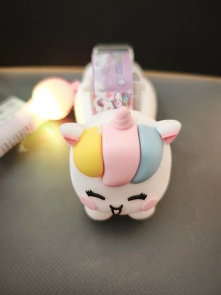 Bolígrafo Unicornio y dispensador celo