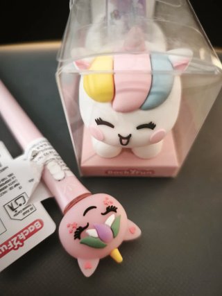 Bolígrafo Unicornio y dispensador celo