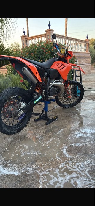 KTM Enduro/Motocross Naranja y Negra