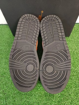 Zapatillas Air Jordan 1 Low Negro Naranja