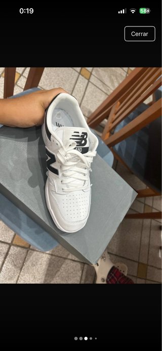 Zapatillas New Balance Blancas y Negras