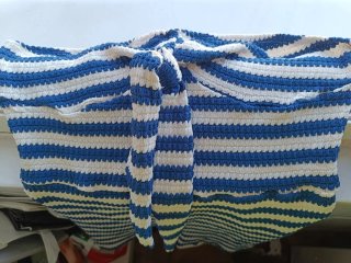 Mono SHEIN Teen rayas azul y blanco 14Y