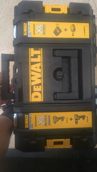 Dewalt DCK266P2 Taladro y Atornillador