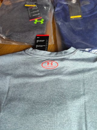 Camiseta Under Armour Gris Talla L