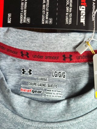 Camiseta Under Armour Gris Talla L