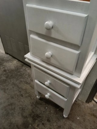 Juego de 2 mesitas de noche de madera