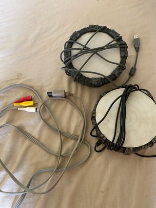Nintendo Wii Negra + Mando + Nunchaku + 6 Juegos