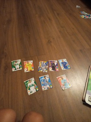 Cromos Adrenalyn XL 21-22