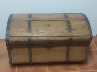Baúl Antiguo de Viaje Madera y Metal