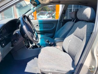 KIA Shuma 2001