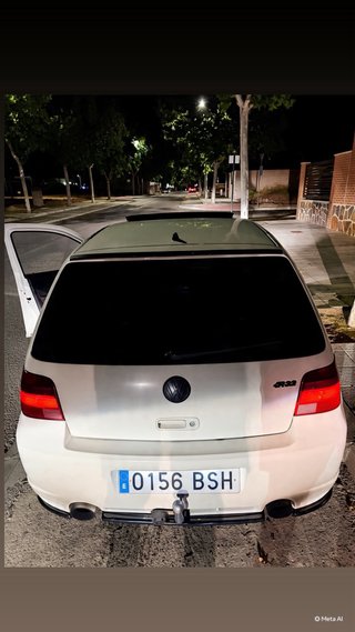 Volkswagen Golf 2000
