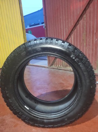 Neumático General Grabber AT3 265/65R17