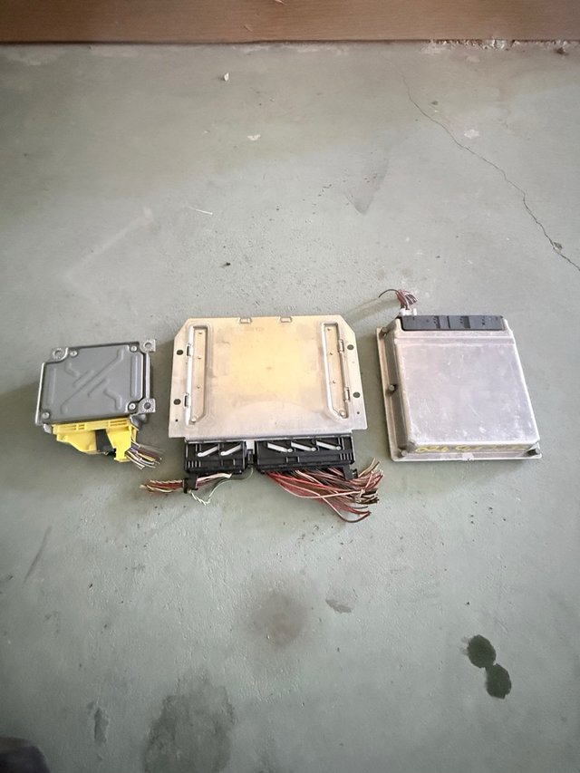 Centralita Motor y Airbag Mercedes W210