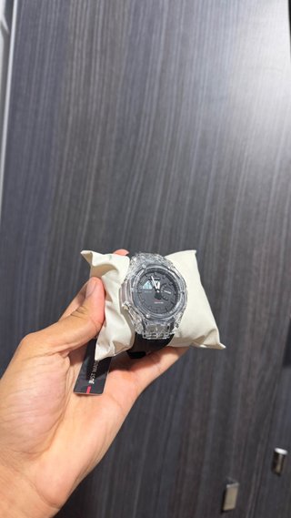 Reloj SKMEI Transparente Gris y Negro
