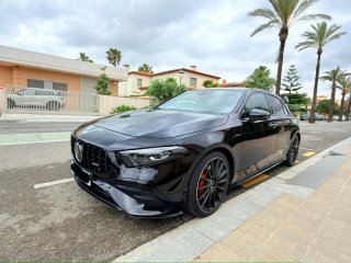 Mercedes-Benz Clase A 35 2023. Sólo 6850 KM!