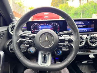 Mercedes-Benz Clase A 35 2023. Sólo 6850 KM!