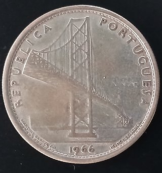 20 Escudos ¡Plata! Portugal 1966 (Puente Salazar)