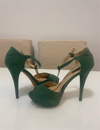 Sandalias verdes Lefties Tacon Talla 38