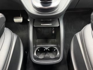 Mercedes Clase V300d 239cv AMG LINE 2019