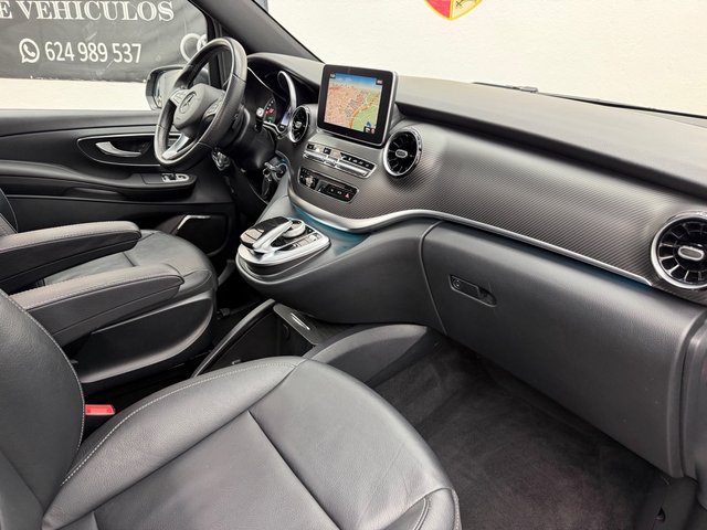 Mercedes Clase V300d 239cv AMG LINE 2019