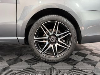 Mercedes Clase V300d 239cv AMG LINE 2019