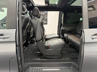 Mercedes Clase V300d 239cv AMG LINE 2019