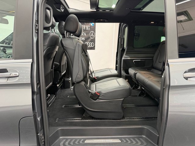 Mercedes Clase V300d 239cv AMG LINE 2019