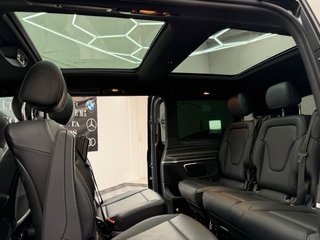 Mercedes Clase V300d 239cv AMG LINE 2019