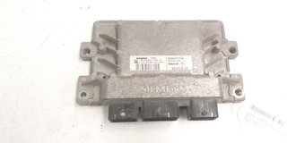 Renault 318009 8200473744 centralita motor clio ii