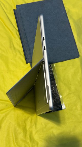 Microsoft Surface Pro 9 256GB i5