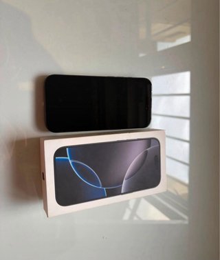 iPhone 16 Pro