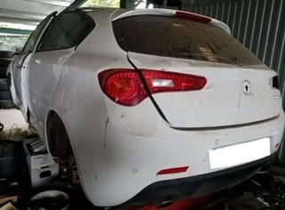 96759 940c1000 radiador agua. alfa romeo giulietta