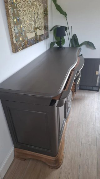 Gran aparador restaurado madera