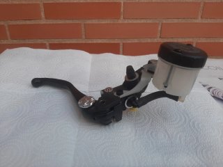 Bomba  Brembo Husqvarna y KTM original supermotard
