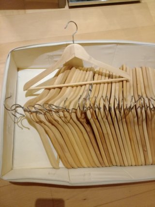100 Perchas de Madera Natural