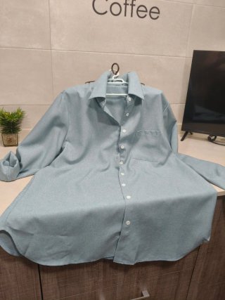 Camisa azul mar XL nueva es larguita