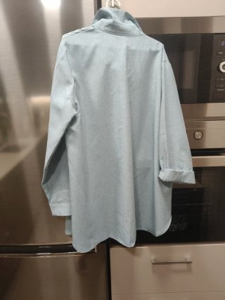 Camisa azul mar XL nueva es larguita