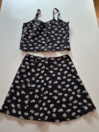 Conjunto Top y Falda Estampado Floral