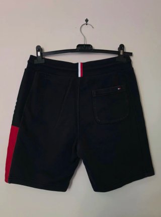 Tommy Hilfiger, bermuda blu e rosso