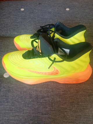 Nike Giannis Immortality 4